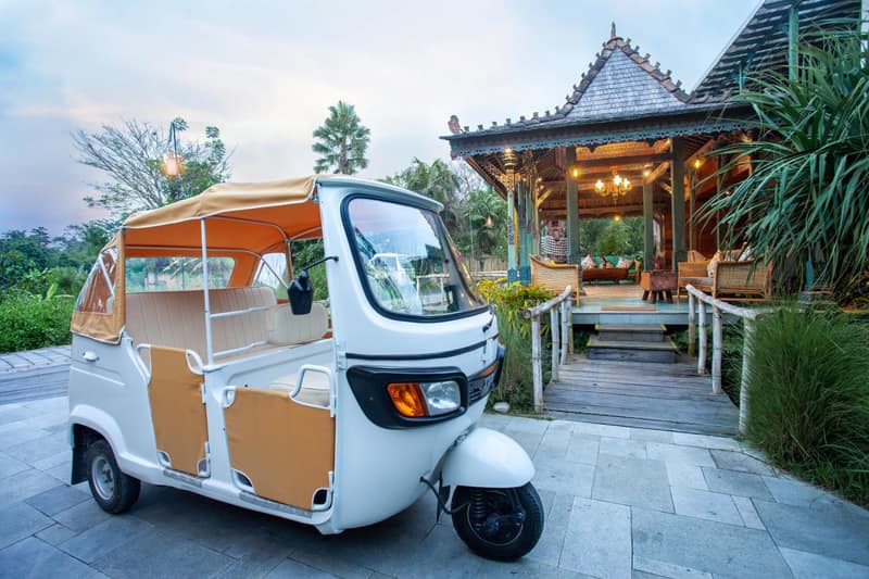 Arya Arkananta Resort & Spa — building