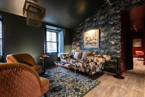Sun Street Hotel Shoreditch — living room
