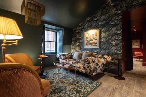Sun Street Hotel Shoreditch — living room
