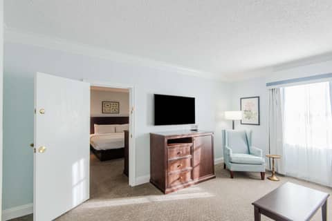 The Founders Inn & Spa Tapestry Collection By Hilton — photo 2