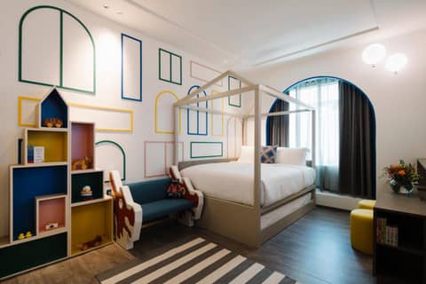 Grand Park City Hall — hotel room