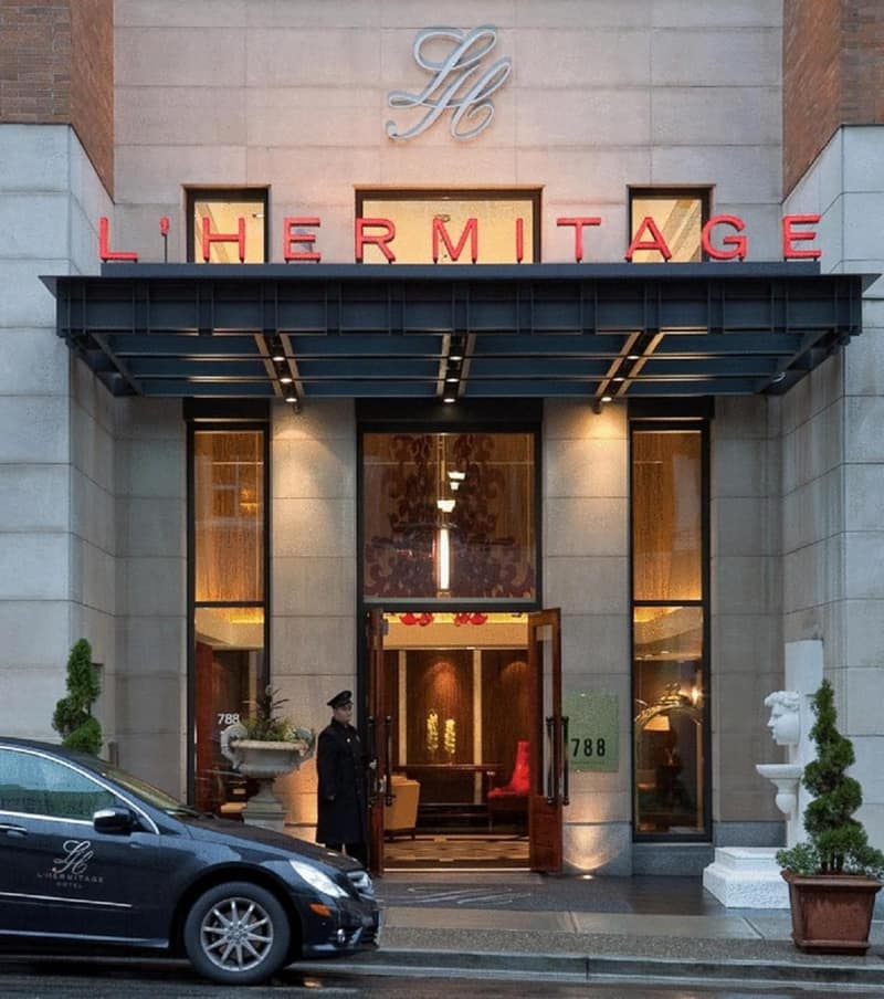 L'Hermitage Hotel — building