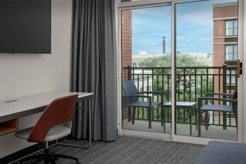 Courtyard by Marriott Savannah Downtown - Historic District — photo 8