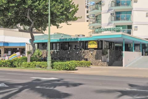 Waikiki Circle Hotel by Castle — photo 6
