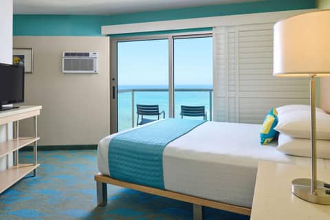 Waikiki Circle Hotel by Castle — photo 8