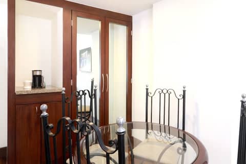 Holiday Inn Hotel & Suites Guadalajara-Centro Historico by IHG — photo 4