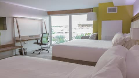 Holiday Inn Express & Suites Miami Airport East by IHG — photo 2