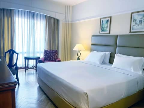 Radisson Hotel Kathmandu — hotel room