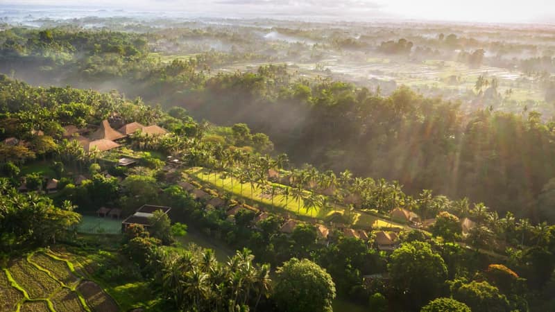 Maya Ubud Resort & Spa — building