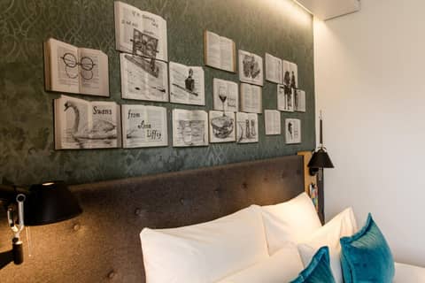 Motel One Dublin — photo 3