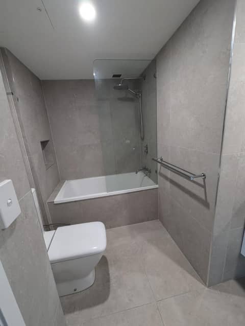 Ridge Apartment Hotel — bathroom