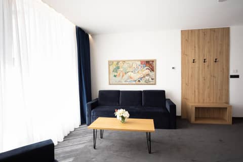 Blue Star Luxury Hotel — photo 4