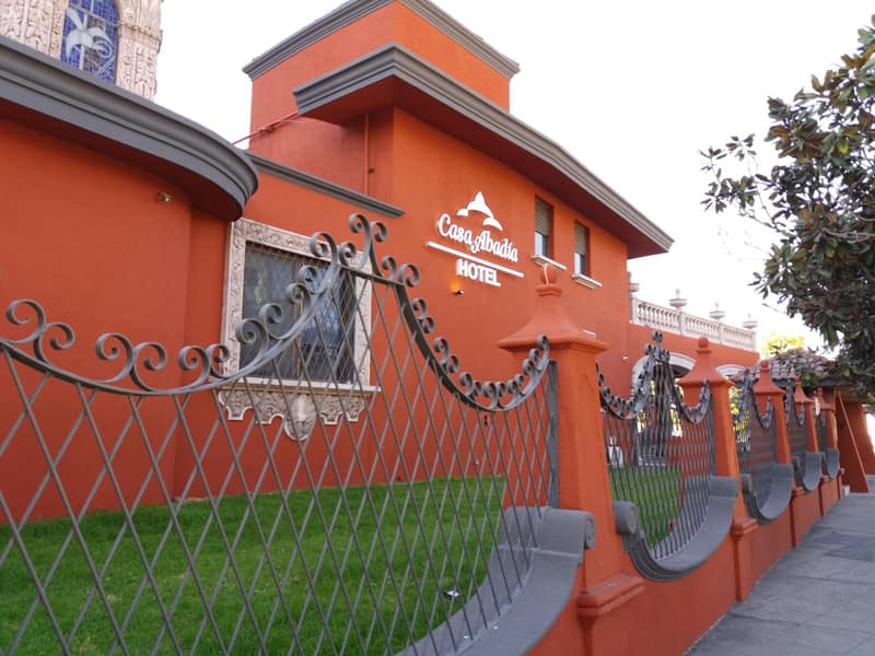 Hotel Boutique Abad — building