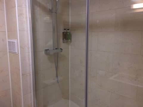 Crosshill House — photo 2