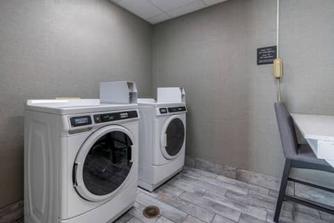 Hampton Inn & Suites Louisville East — photo 7