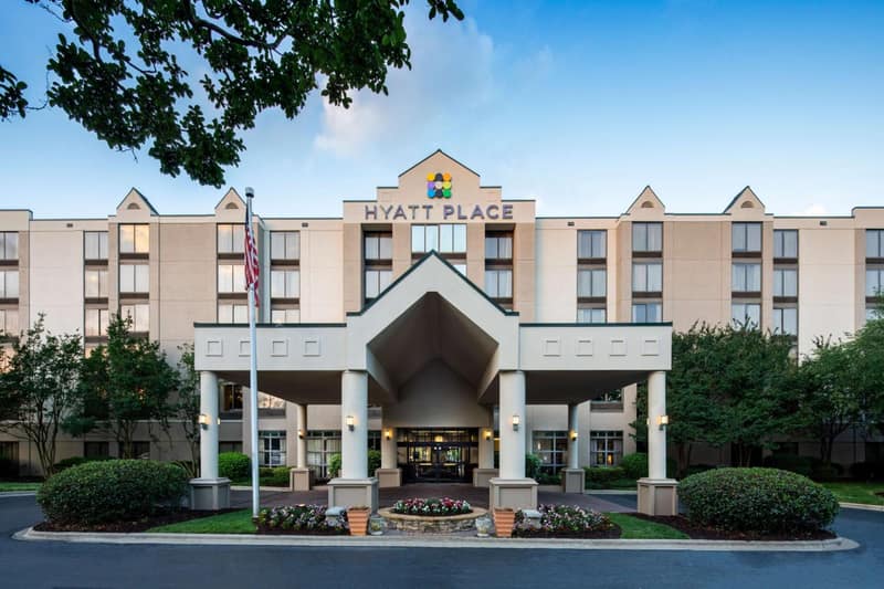 Hyatt Place Charlotte Arrowood — building