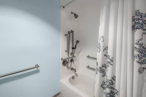 Residence Inn Portland Downtown/RiverPlace — photo 2