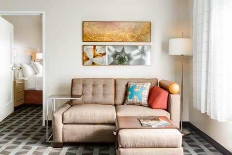 TownePlace Suites by Marriott Pittsburgh Harmarville — photo 2