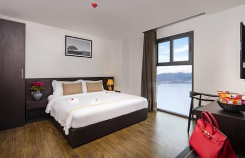 Meriton Hotel Nha Trang — photo 9
