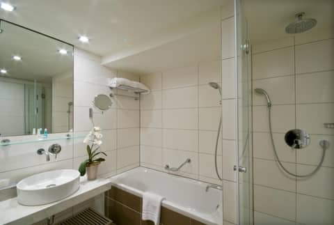 B-aparthotel Grand Place — photo 8