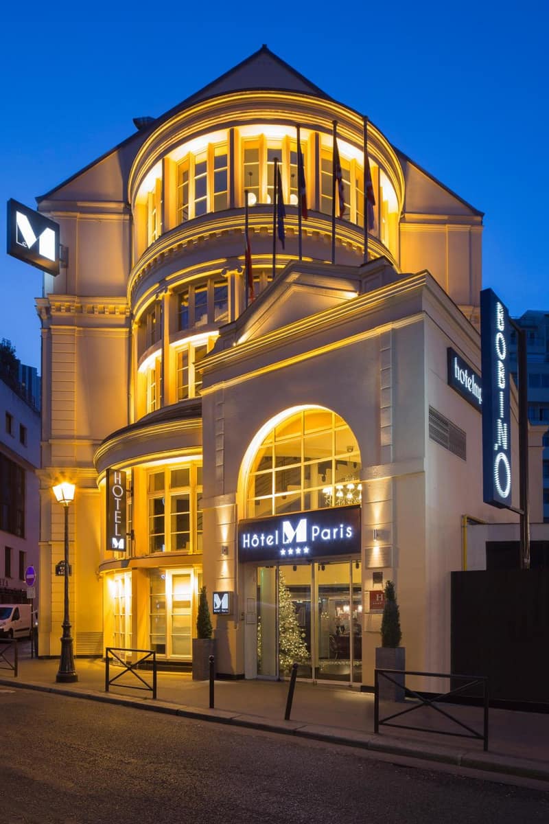 Hôtel Le Magnifique Ex Hôtel Le M — building