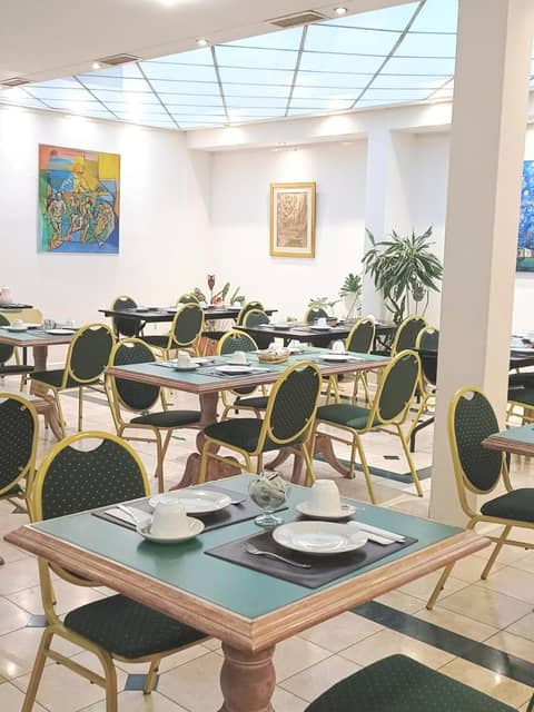 ATLAS TOWER HOTEL — dining