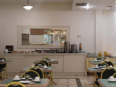 ATLAS TOWER HOTEL — dining