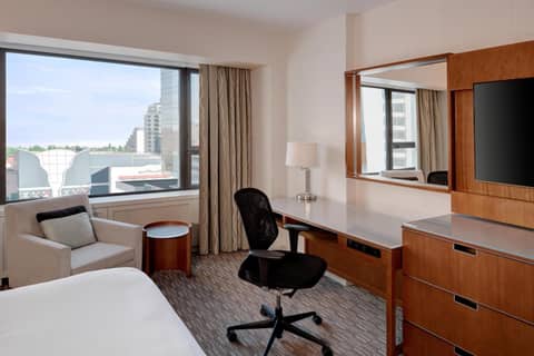 The Westin Calgary — photo 6
