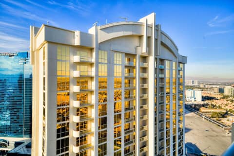 Jet Luxury at The Signature Condo Hotel — photo 7