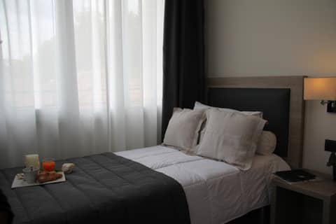 Hotel Zara Milano — hotel room