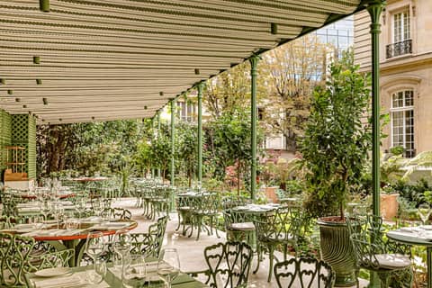 Saint James Paris - Relais & Chateaux — photo 9