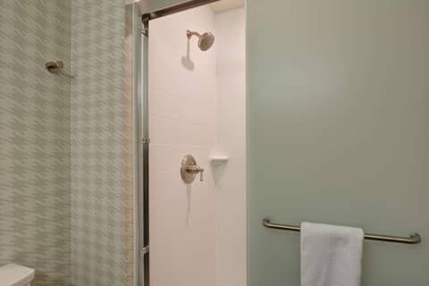 Home2 Suites By Hilton Tampa USF Near Busch Gardens — photo 4