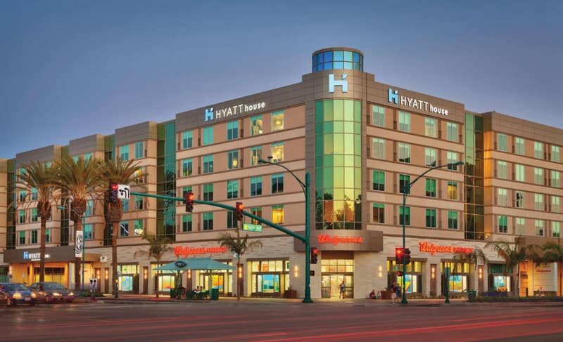 Hyatt House at Anaheim Resort/Convention Center — building