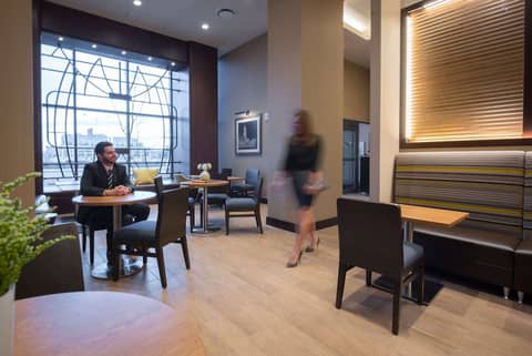 Hampton Inn & Suites Washington DC-Navy Yard — photo 4