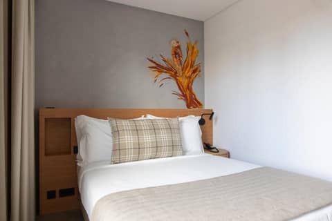Standard Room — the supplier's photographs — photo 1
