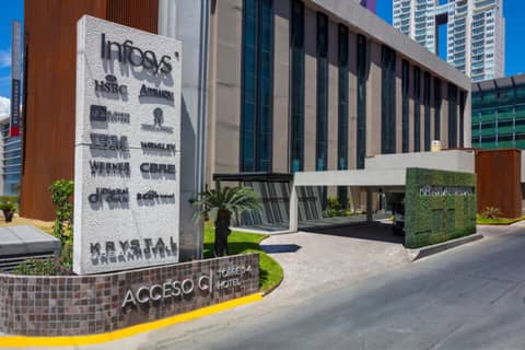 Krystal Urban Monterrey San Jeronimo — photo 4