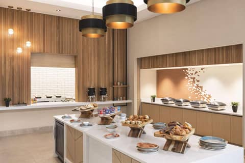 Hilton North Scottsdale At Cavasson — photo 5
