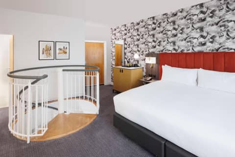 DoubleTree by Hilton Manchester Piccadilly — photo 7