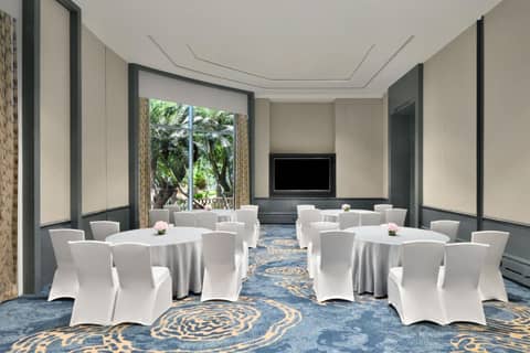 The Westin Mumbai Powai Lake — photo 7
