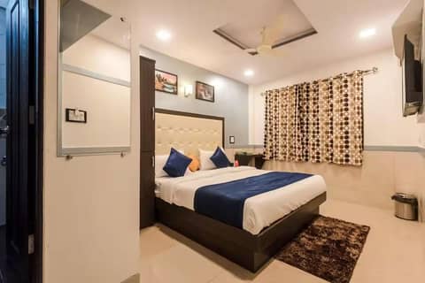 Hotel Akasa Inn Near T2 International Airport Mumbai — hotel room