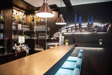 Hotel Hanseport Hamburg — lounge