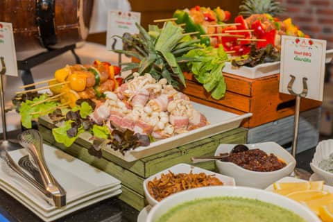 Amaranta Hotel — dining