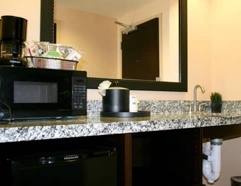 Hampton Inn & Suites Salt Lake City-University/Foothill Drive — photo 2