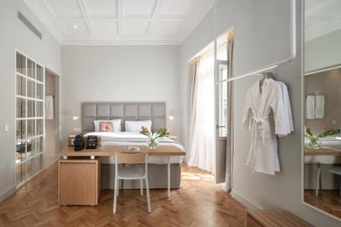 COCO-MAT Athens Jumelle — hotel room