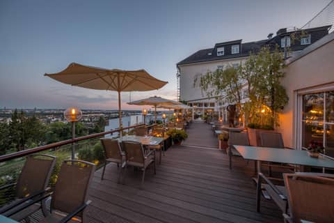 Hotel Schöne Aussicht — balance & terrace