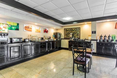 Baymont by Wyndham Memphis I-40 — photo 2