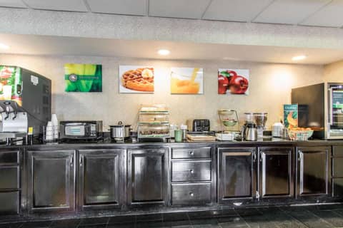 Baymont by Wyndham Memphis I-40 — photo 9