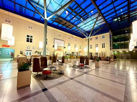 JUFA Hotel Wien City — recepcion & lobby