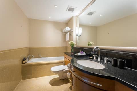 Ascott Sathorn Bangkok — bathroom