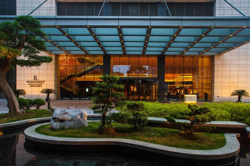 Renaissance Shanghai Putuo Hotel — building